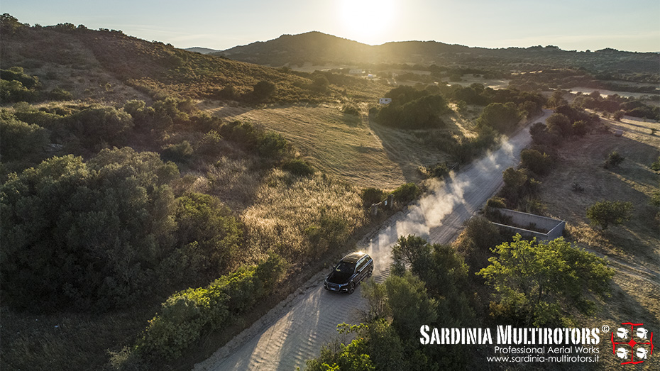 Audi Q7 E-Tron - Sardinia Multirotors